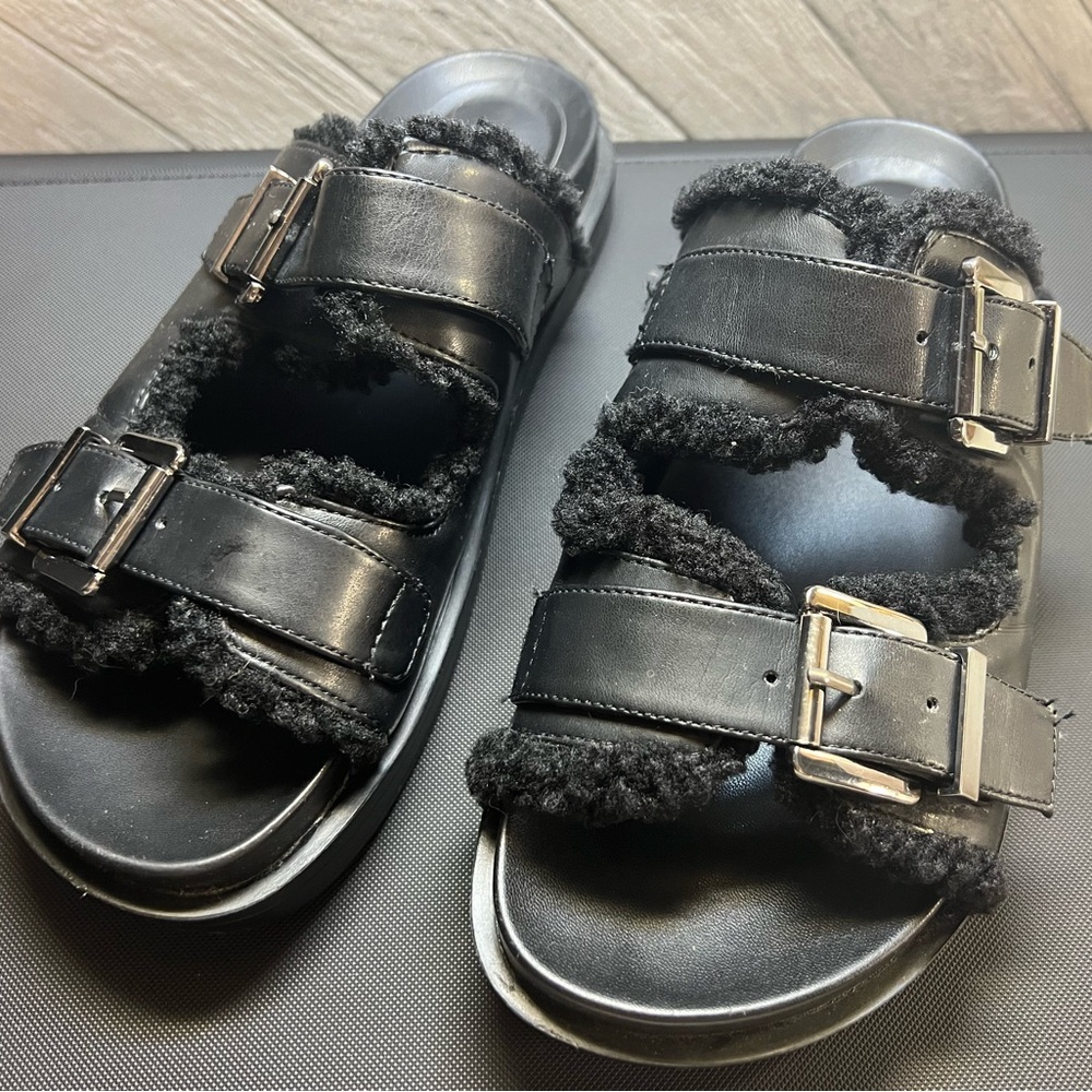 Aerosoles Sandal/Slide with buckle strap